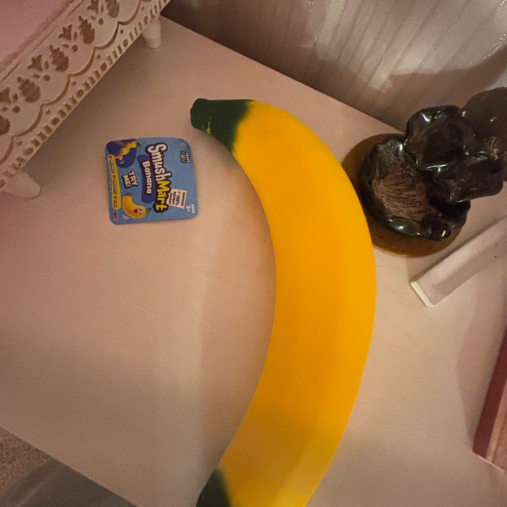 VIRAL RARE Banana Squishy Toy